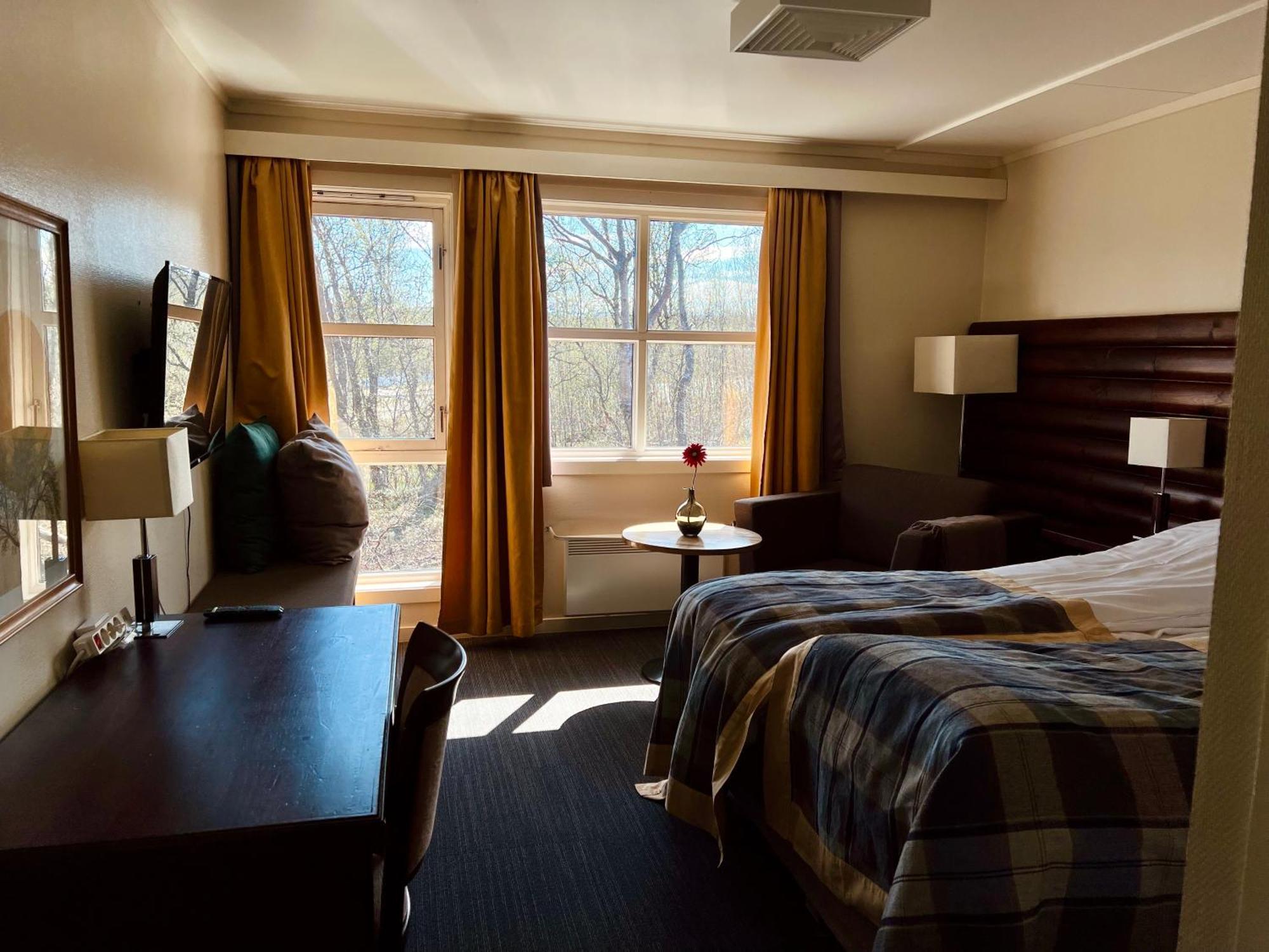 Lakselv Hotel Εξωτερικό φωτογραφία
